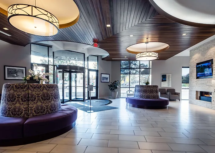 Bluemont Hotel